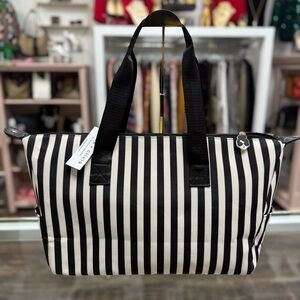 Alice & Olivia‎ by Stacey Bendet Strioed black and white the duffel bag NWT